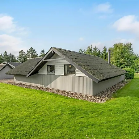 Birkemose X * Skovby (Syddanmark)